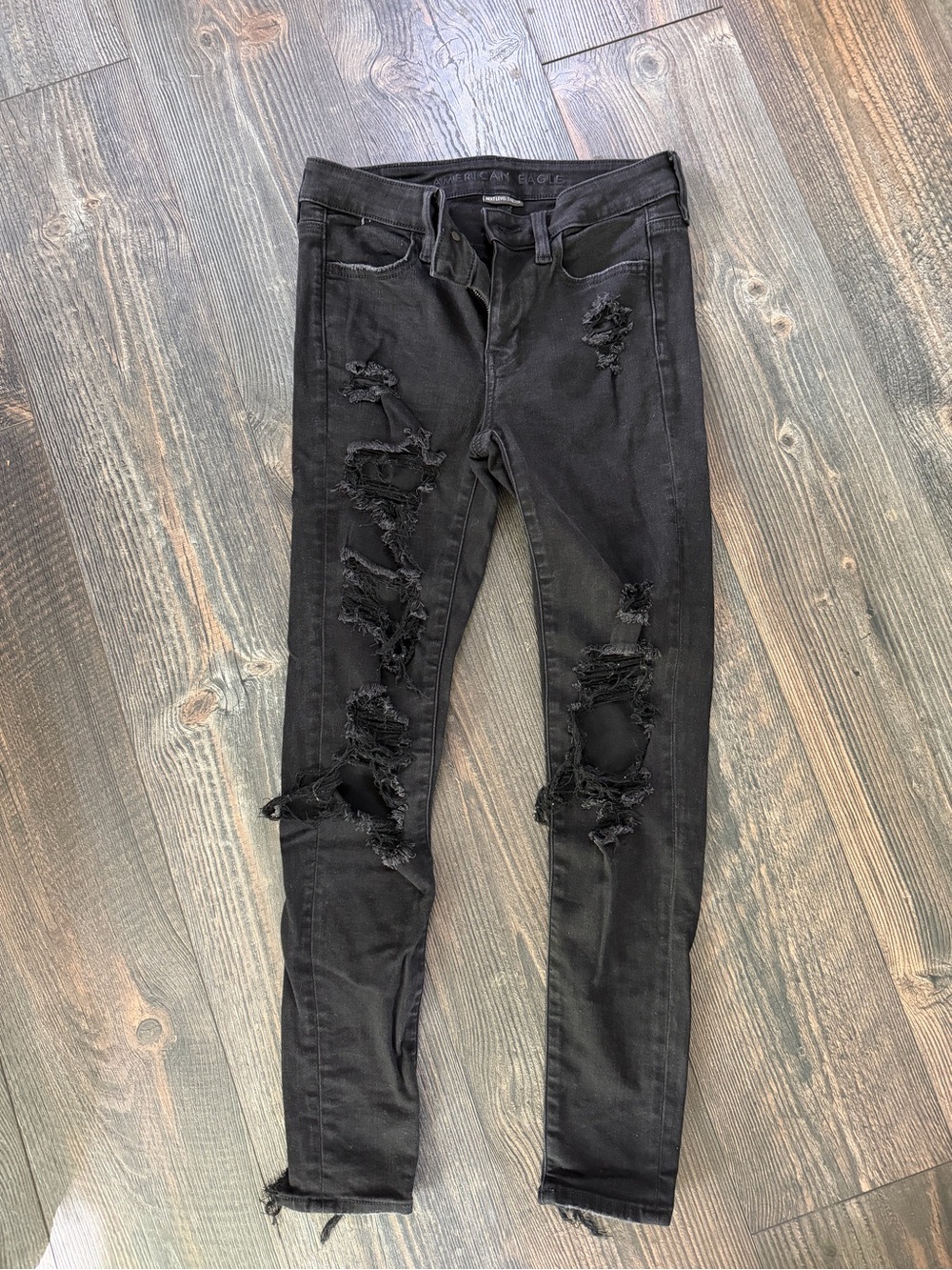 American Eagle Outfitters Black Distressed Jeggings
